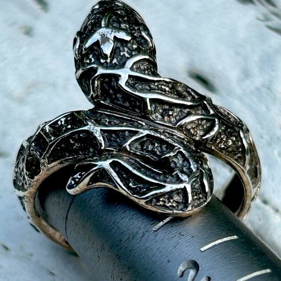 925 Snake ring. Size 9 - Picture 2 of 4
